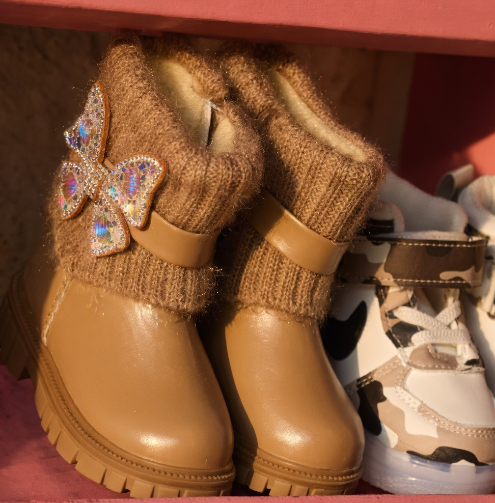 Kids shoes